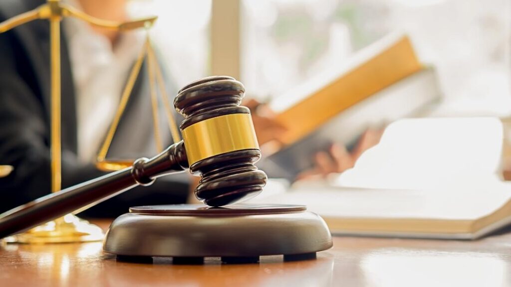 ¿Cuántos casos de caídas y resbalones van a juicio?